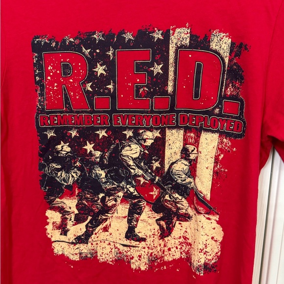 Club Grunt Style R.E.D. Remember Everyone Deployed Military Men’s L T-Shirt MINT - Picture 3 of 6